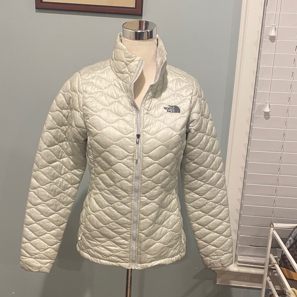The North Face Women's Light Gray “ThermoBall” Jacket